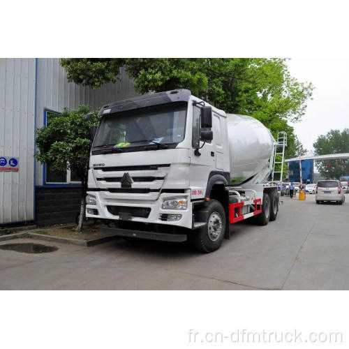 Camion malaxeur à chargement automatique Dongfeng 10T